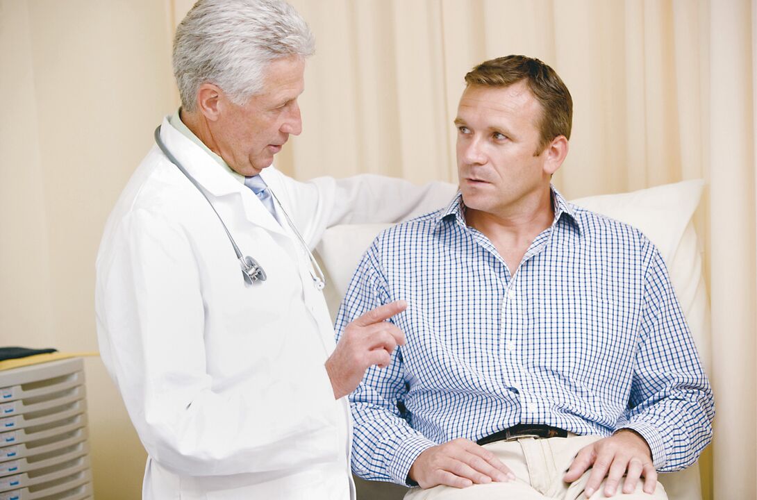 Consultation avec un médecin pour prostatite bactérienne chronique